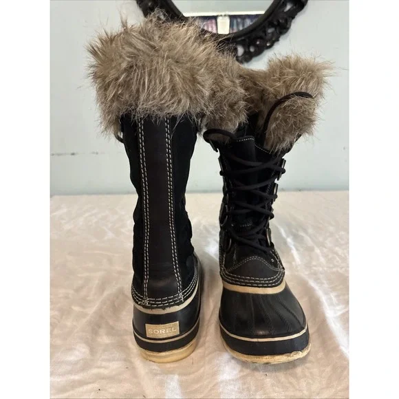 Sorel  Women's Winter Boots With Fur Details Size 8.5 - Picture 3 of 7